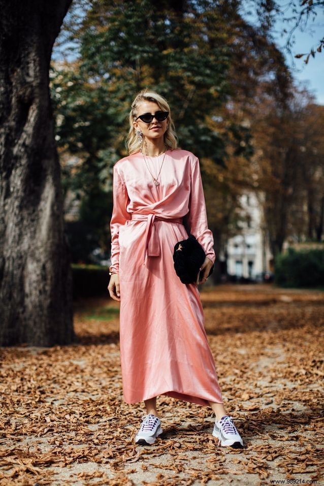 30 Expert Fashion Tips to Flaunt Your Summer Tan Back to School