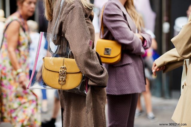 30 Expert Fashion Tips to Flaunt Your Summer Tan Back to School