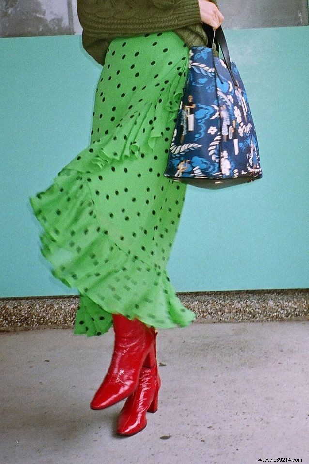 15 Expert Ways to Rock Green Outfits This Summer