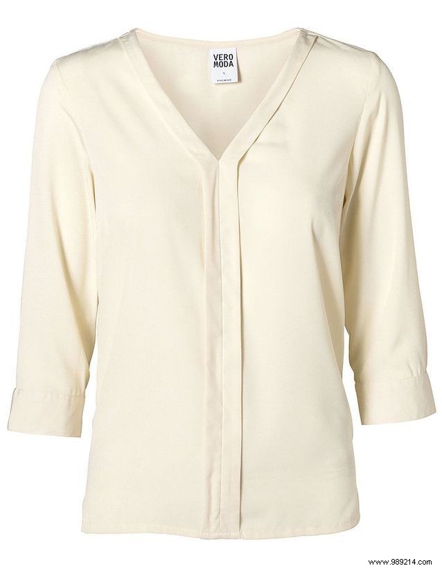 12 Chic Ways to Feel Sexy and Confident