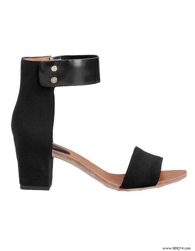 3 Expert Ways to Style White Bermuda Shorts for Any Occasion