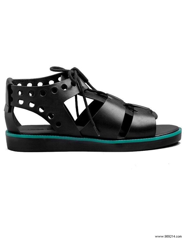 The Fashion Equation: Mastering the Sleeveless Jacket