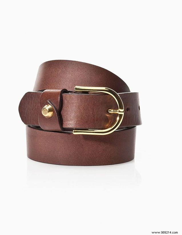 The Fashion Equation: Mastering the Sleeveless Jacket