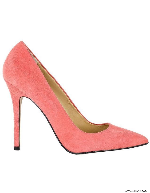 Sustainable Wedding Style: Recycling Your Wardrobe Basics