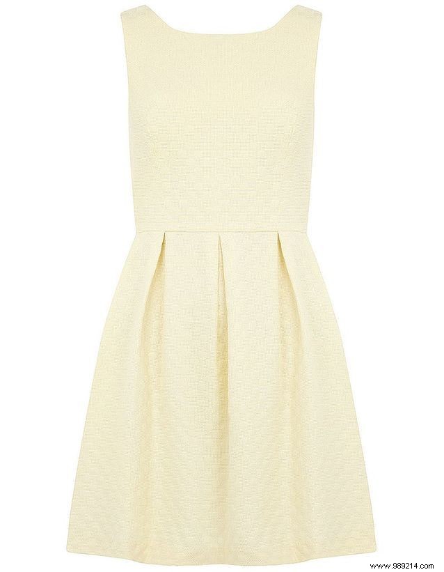 Sustainable Wedding Style: Recycling Your Wardrobe Basics