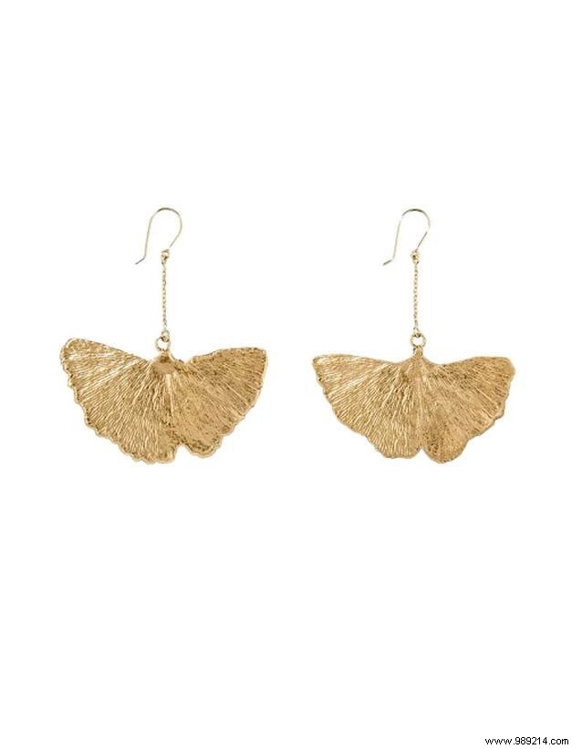 Sustainable Wedding Style: Recycling Your Wardrobe Basics