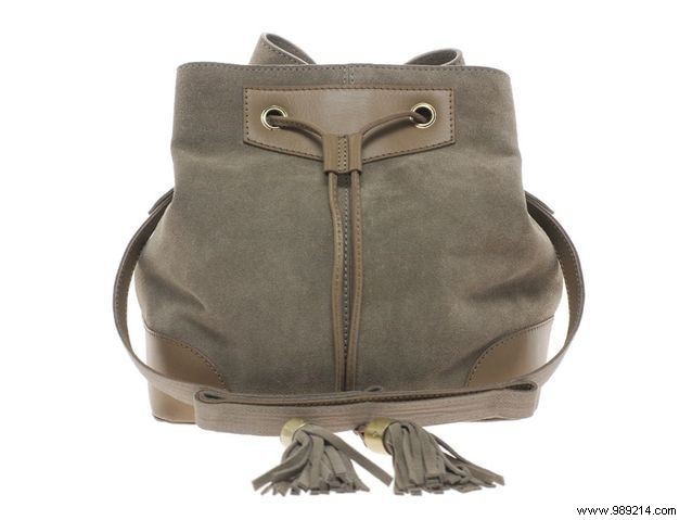 White Pumps: 3 Timeless Fashion Equations for Effortless Style