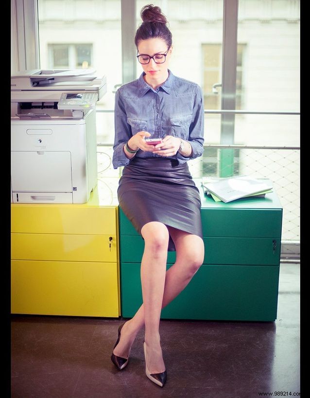 How to Style Jeans for the Office: Expert Denim Looks