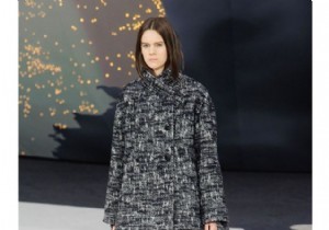 How to Style Thigh-High Boots: Expert Outfit Ideas for Every Look