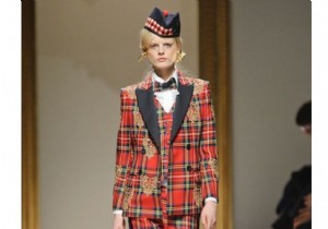 Runway Style Inspirations: British Classics, 80s Vibes, Grunge Edge, Plaid Boldness & Tati Charm from Moschino, Paul & Joe, Saint Laurent, Castelbajac & Céline