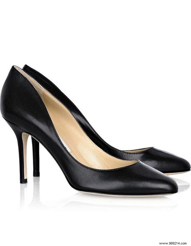 Runway Style Inspirations: British Classics, 80s Vibes, Grunge Edge, Plaid Boldness & Tati Charm from Moschino, Paul & Joe, Saint Laurent, Castelbajac & Céline