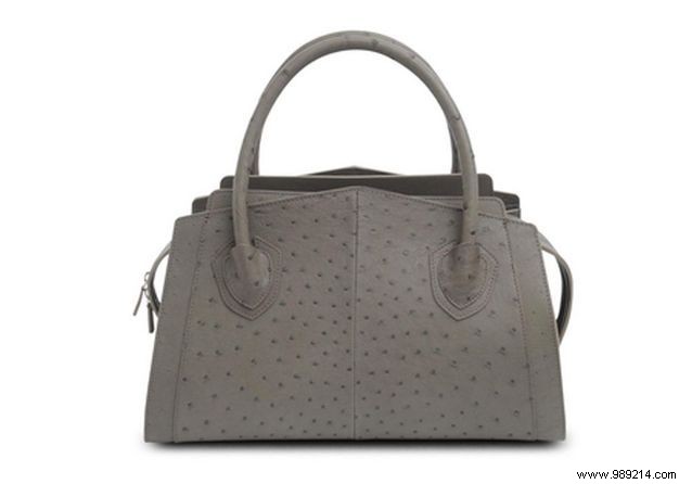 Expert Tips: Stay Stylish and Pretty in the Rain