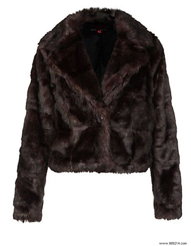 Expert Tips: Stay Stylish and Pretty in the Rain