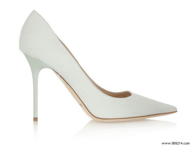 4 Chic Ways to Style a Midi Skirt Without Looking Dated