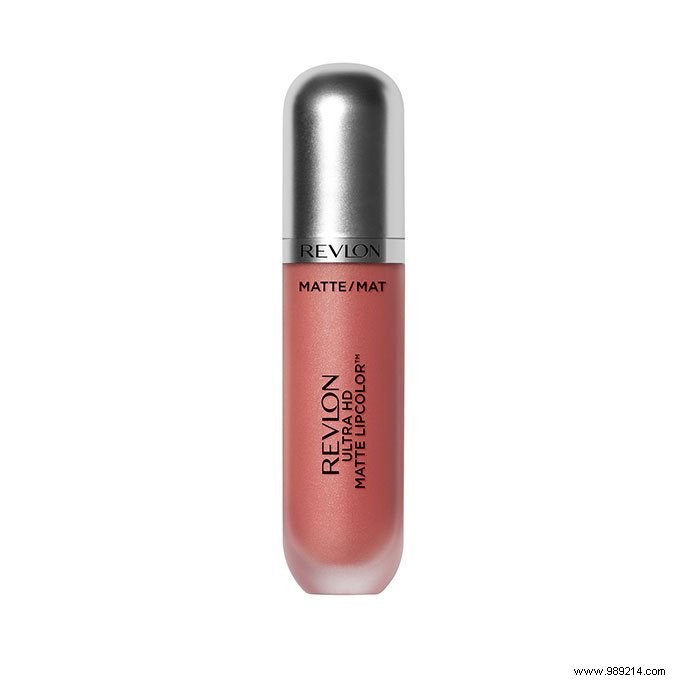 Expert Tips: Make Lipstick Last All Day Under a Mask