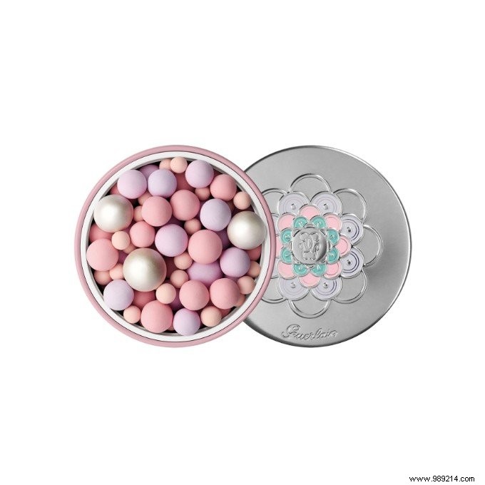 Master the Pink Makeup Trend: 4 Expert Ways to Wear It for Spring-Summer Glow