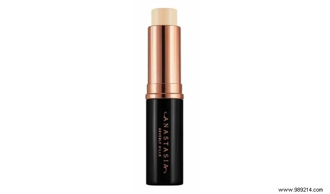 #StickMania: Makeup Sticks – The Practical, Portable Beauty Essential
