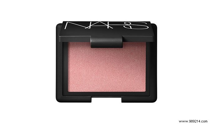 Magali Marx s Daily Beauty Routine: Clarins Makeup Expert s Tried-and-Tested Essentials