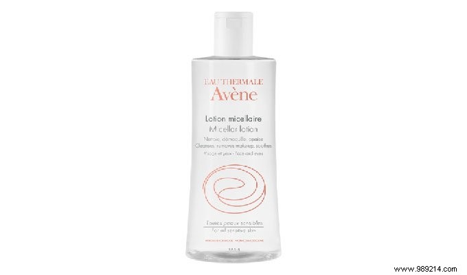 Magali Marx s Daily Beauty Routine: Clarins Makeup Expert s Tried-and-Tested Essentials