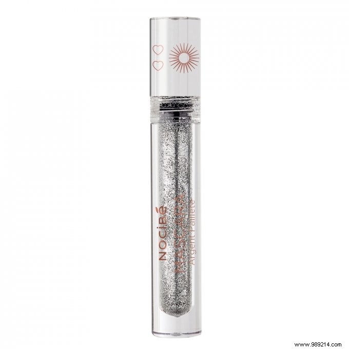 How to Master Frosted Makeup: Glowy Complexion, Iridescent Eyes, and Icy Lips