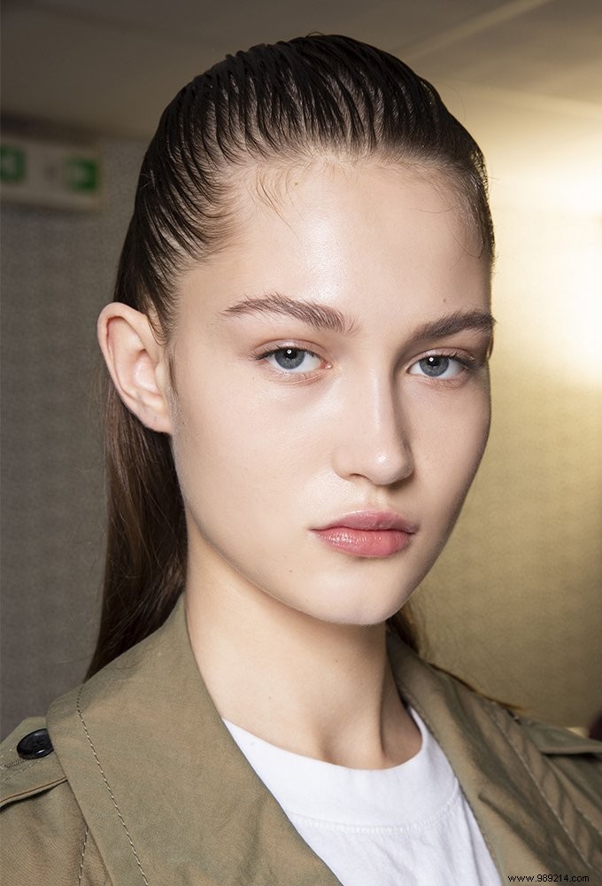 Master Flawless Nude Makeup: 8 Expert Steps for Natural Glow