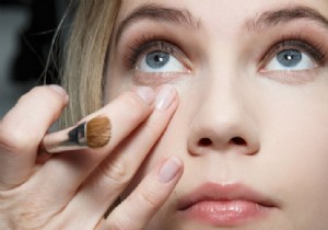 Master Makeup with Your Fingers: Pro Tips from Top Artists Like Peter Philips