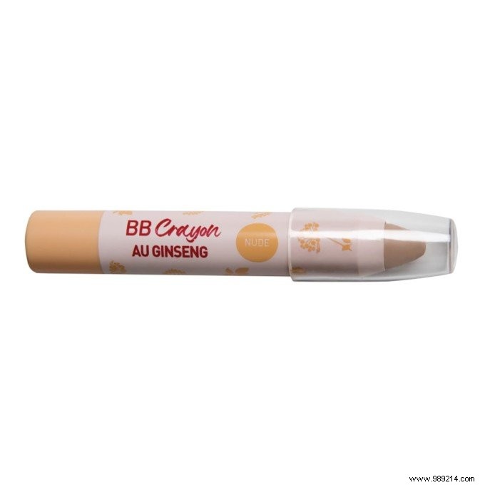 100% Pencil Makeup Trend: Effortless, Natural Beauty with Sticks and Pencils