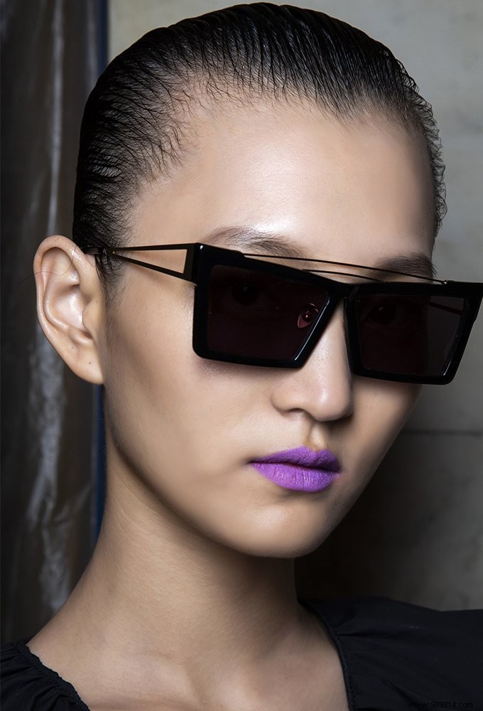 How to Master Ultra Violet Makeup: Pantone s 2020 Color of the Year