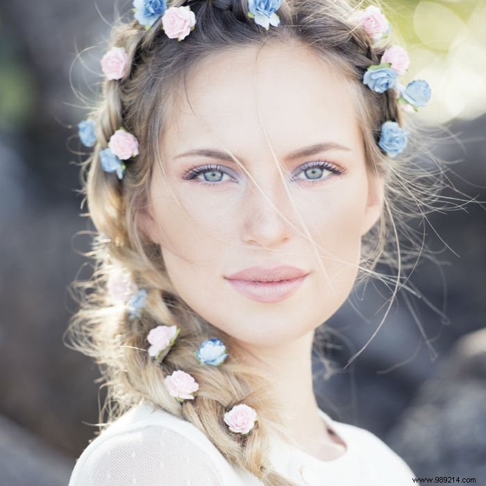 Expert Bridal Makeup Guide: Tailoring It to Your Wedding Dress Color