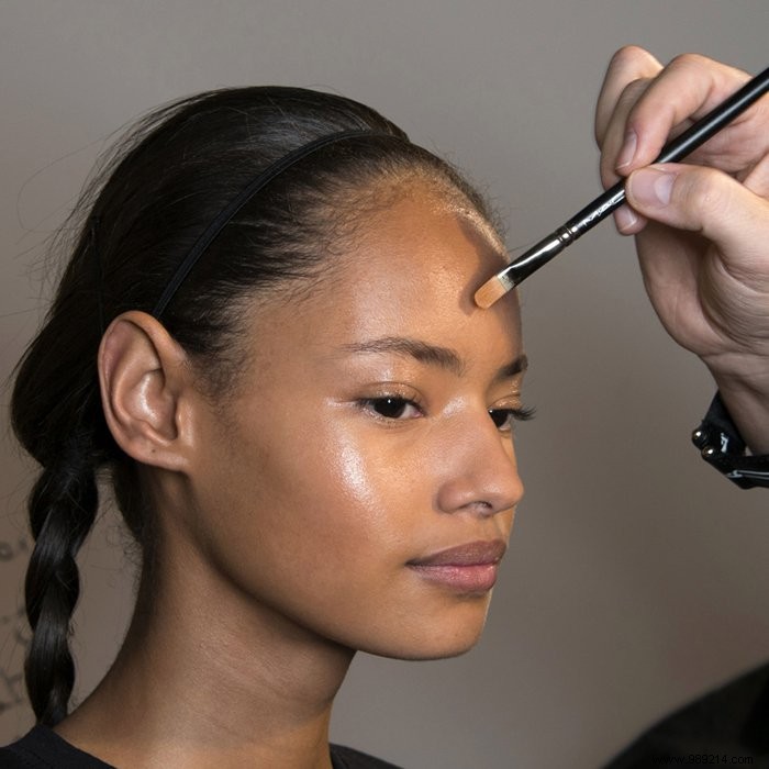 Expert Makeup Tips for Dark Matte Skin: Achieve a Radiant, Gray-Free Glow
