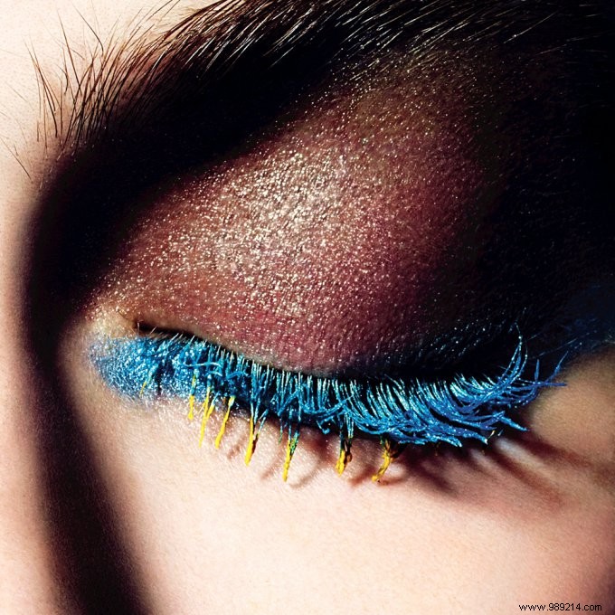 Vibrant Bird of Paradise-Inspired Summer Makeup from Fashion Week Runways