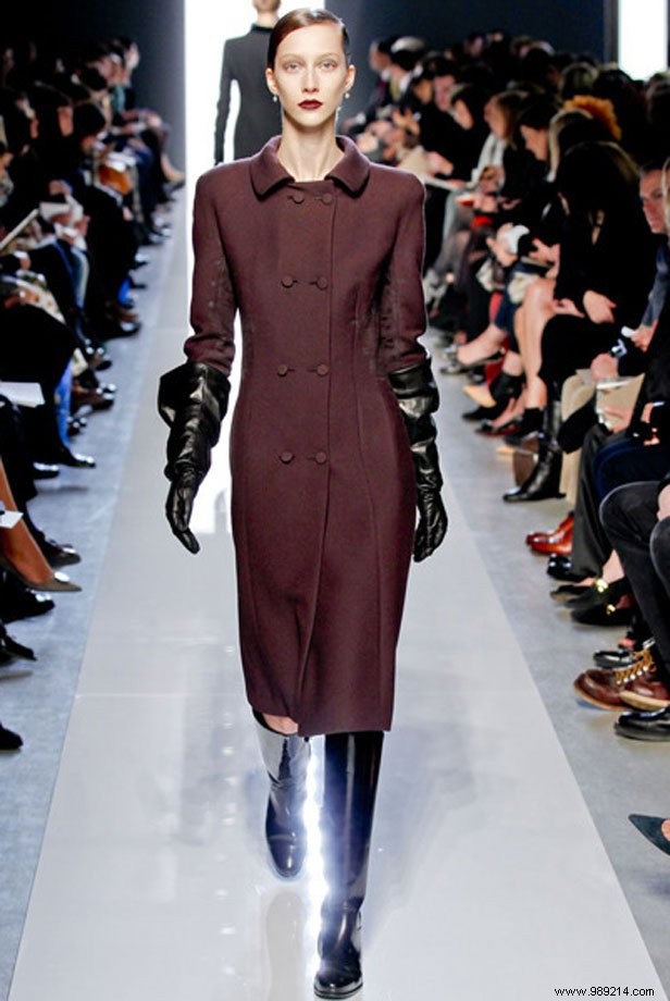 Perfect Makeup Pairings for Burgundy Outfits: Mastering the New Red Trend