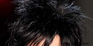 Runway Makeup Mastery: Unveiling Artistic Trends from Fashion Shows