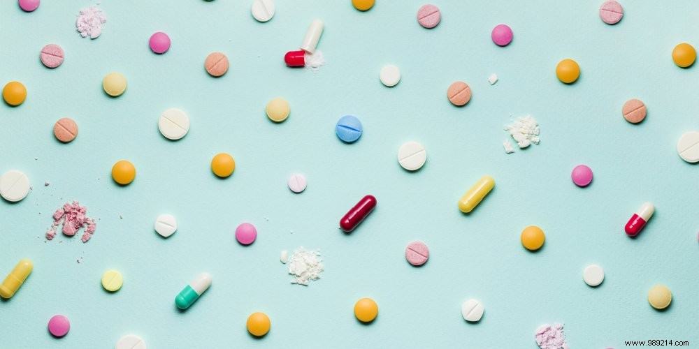 Self-Medication: Safe Ways to Treat Common Ailments and Key Risks to Avoid