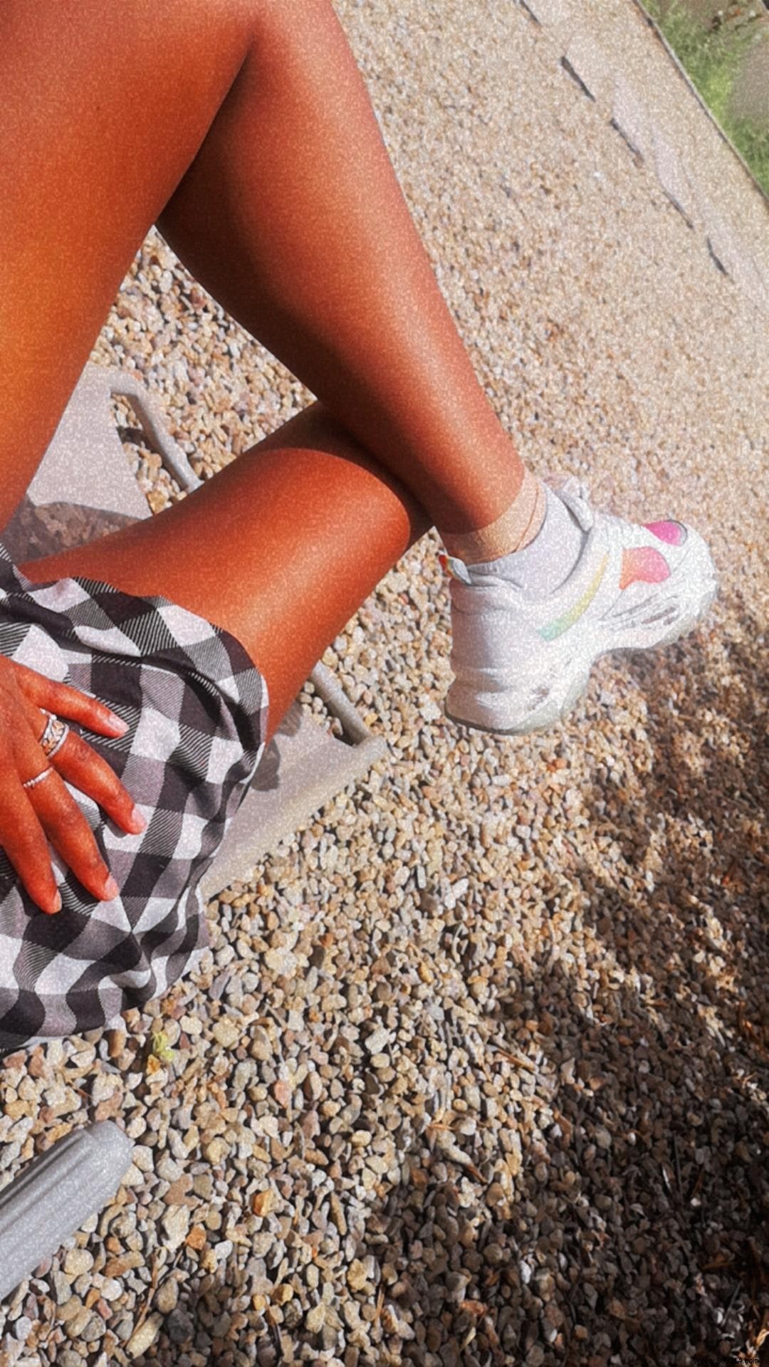 My Real-World Experience with the Jolt Mini Massage Gun for Self-Massage and Recovery