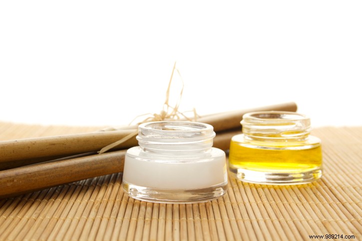 DIY Nourishing Night Cream for Dry Skin: Recipe with Sweet Almond Oil