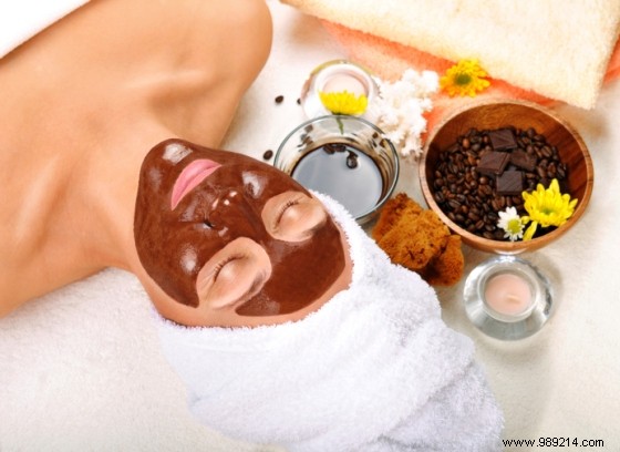 Revitalizing Chocolate Face Mask: My Proven Natural Beauty Recipe