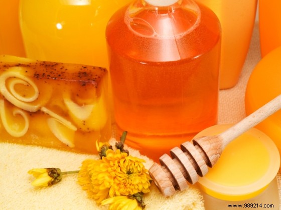 DIY Repairing Honey Shampoo Recipe: Nourish and Shine Your Hair Naturally