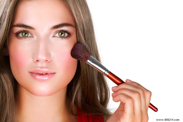 Expert Guide: How to Apply Cream or Gel Blush for Flawless Cheeks