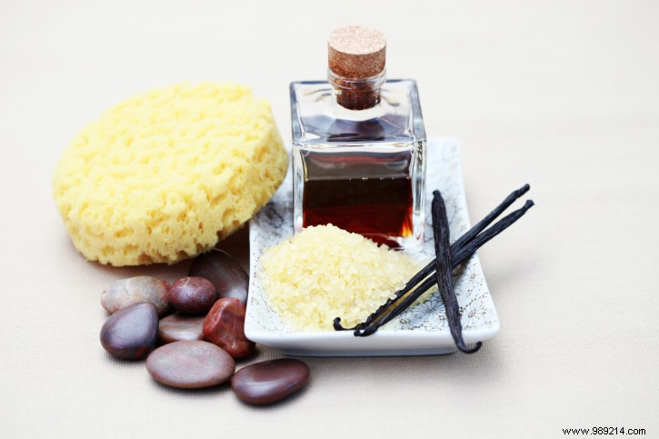 DIY Rose-Vanilla Shower Gel: Luxurious Natural Beauty Recipe