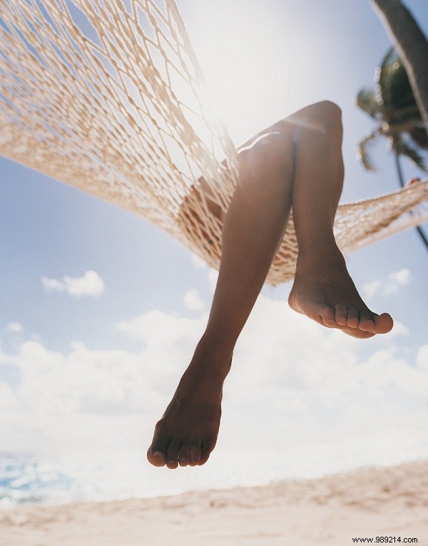 Achieve Flawless Summer Legs: Expert Beauty and Fitness Tips