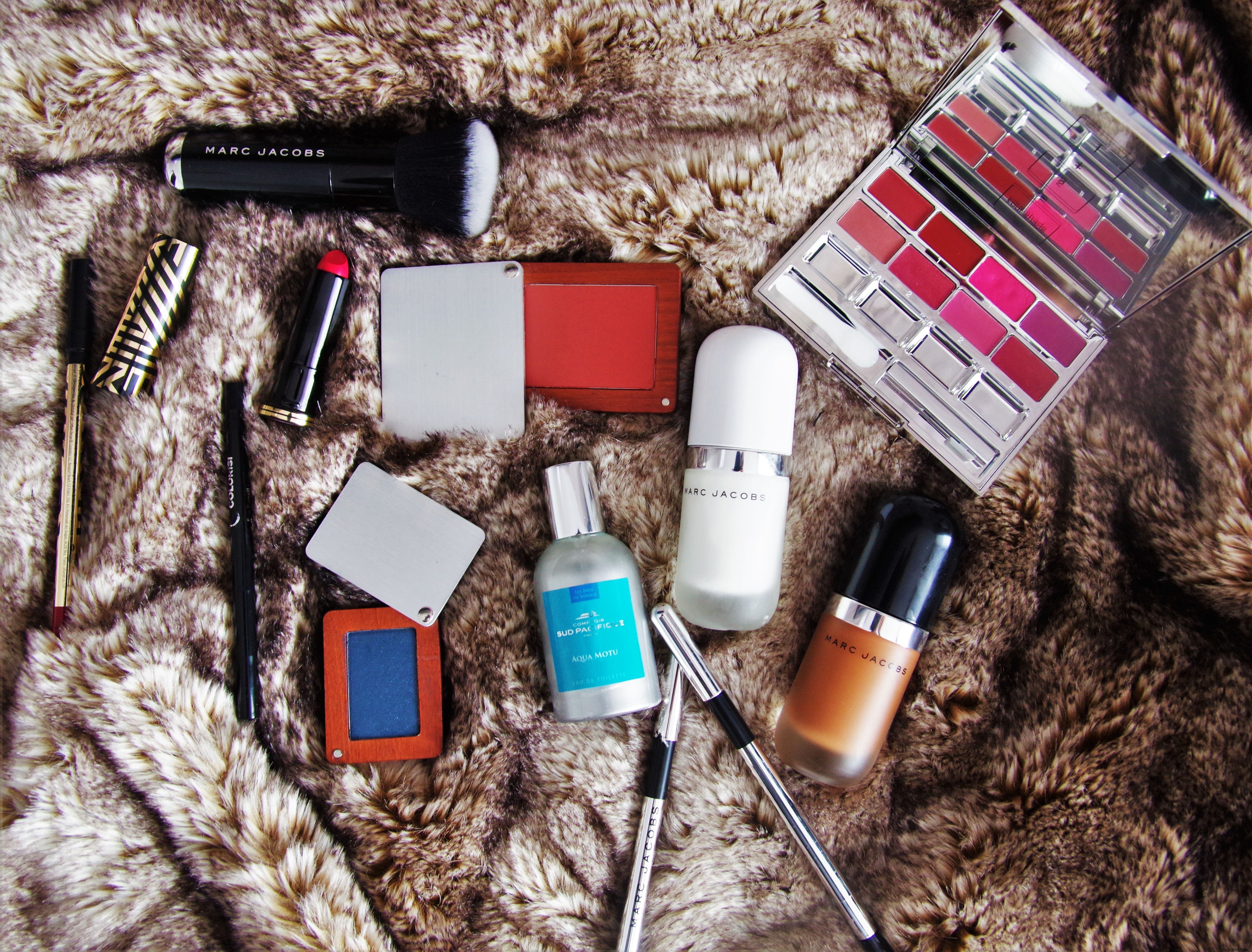 Expert Guide to Cleaning Makeup Brushes: Prevent Acne and Maintain Flawless Skin