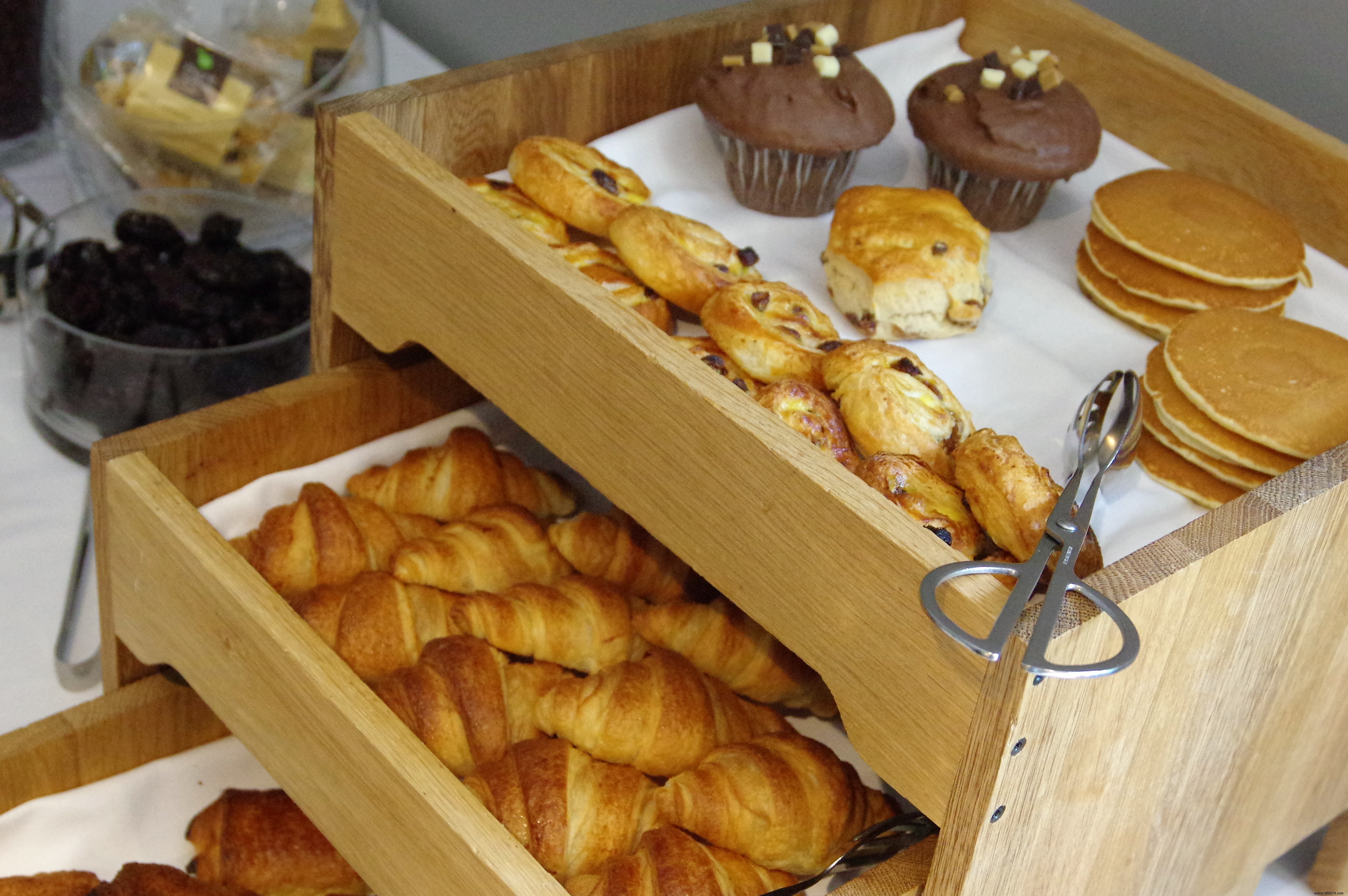 Stomach Ache: Could It Be Gluten Hypersensitivity? Expert Insights from Dr. Aude Senez