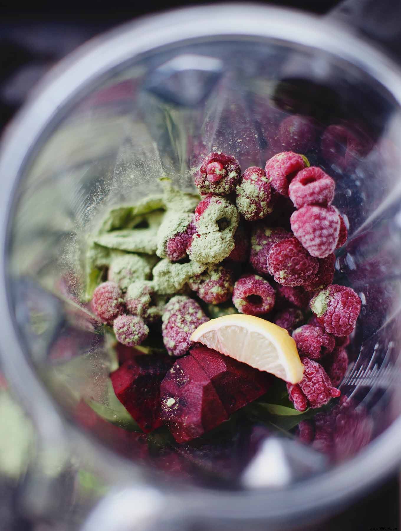 Best Smoothie Ingredients for Radiant, Healthy Skin