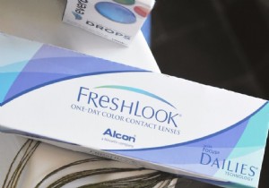 Expert Eye Makeup Tips for Colored Contact Lenses