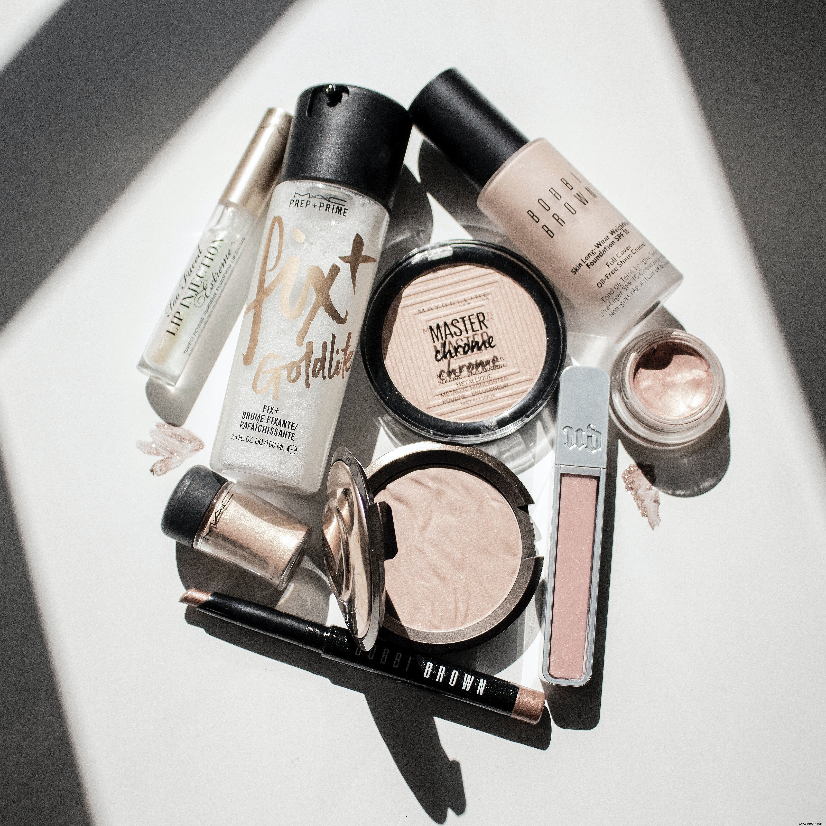 Top 5 Runway-Inspired Makeup Trends to Embrace This Summer 2020