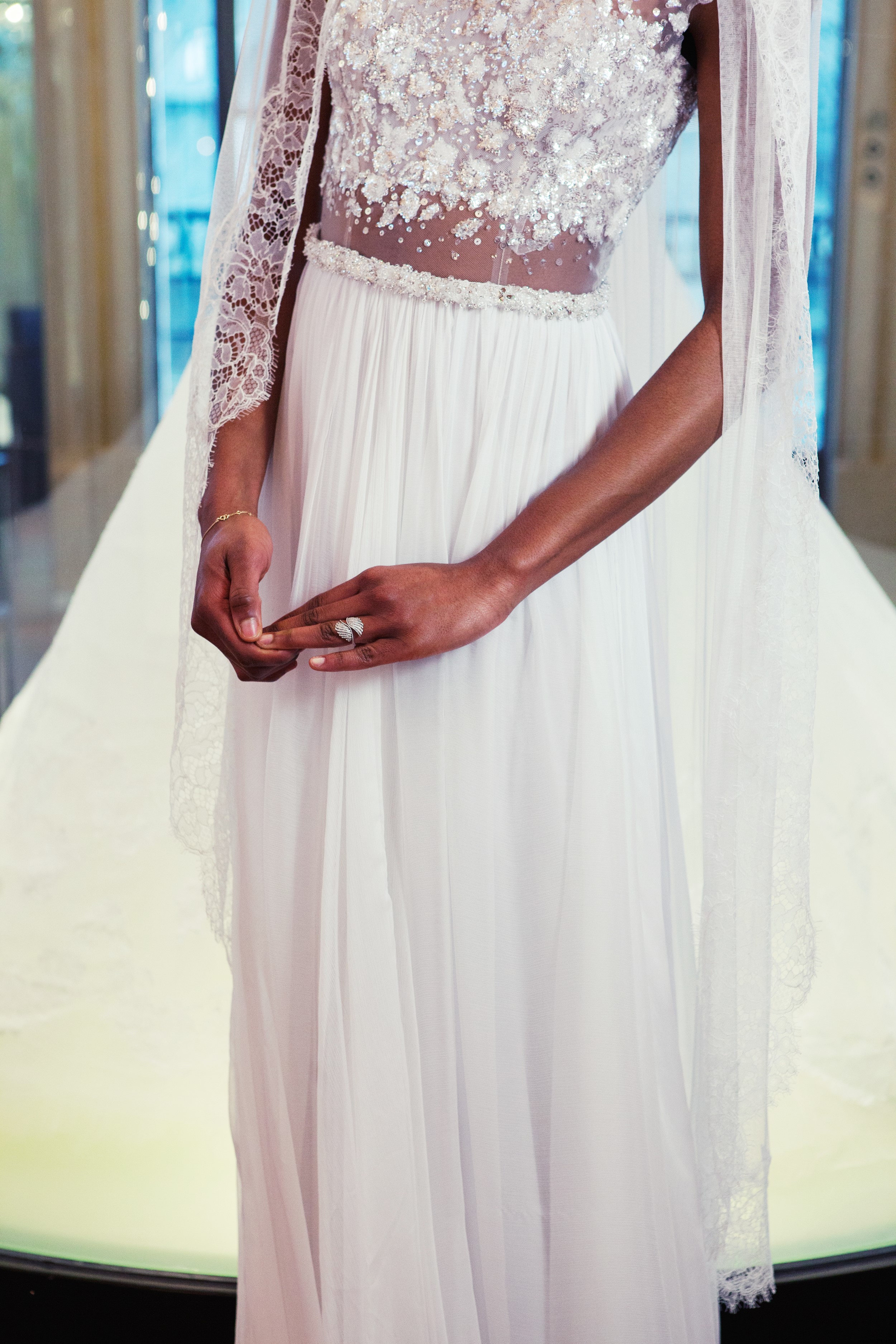 How to Announce a Wedding Postponement: Change the Date Guide