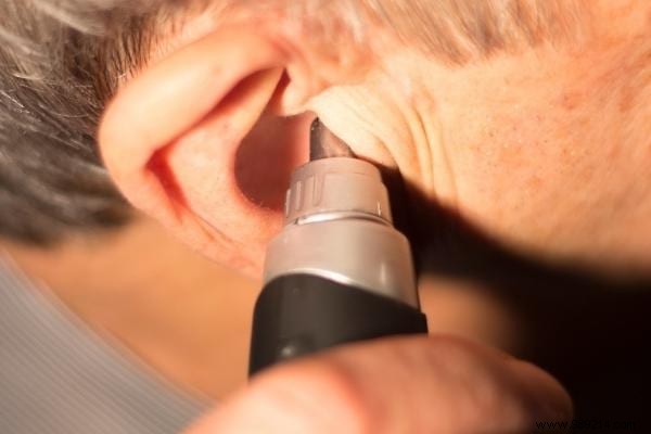 Proven Ways to Safely Remove Ear Hair: Tips from Years of Personal Experience