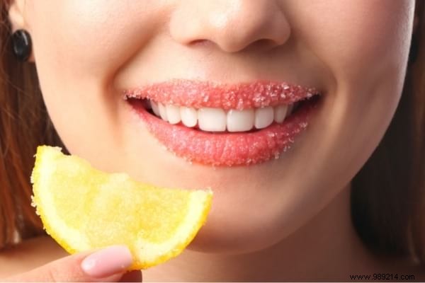 Lighten Tobacco-Stained Lips: 3 Proven Natural Remedies for Results in 1 Week