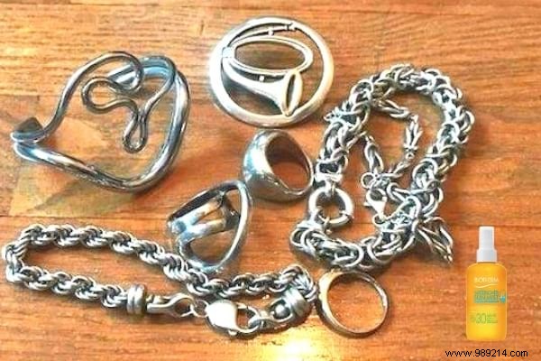 9 Proven Ways to Reuse Leftover Sunscreen: Time-Tested Household Hacks